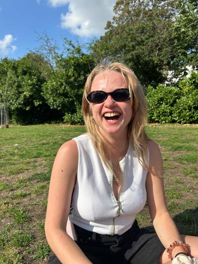 Female, 27, $1500, Move Soon, Open to All Main Photo