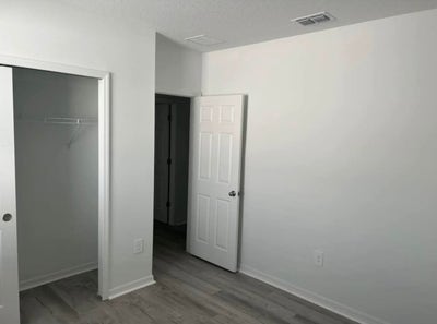 Roommates Wanted  Main Photo