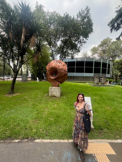 Intern, 23, $1400, Wants Female, 18 to 29 Main Photo