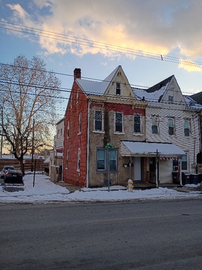 Spacious one BR in Lebanon  Main Photo