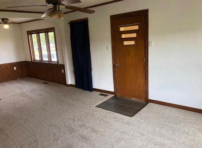 1 Bed Bath Single Family Home in EagleNE Main Photo