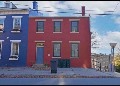 Duplicate of Perfect 950 SF unitprovideing all the Main Photo