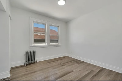 Modern Single Unit in Newark |  Huntington  Terrac Main Photo
