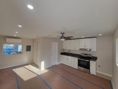 Studio with Fenced Yard  Main Photo