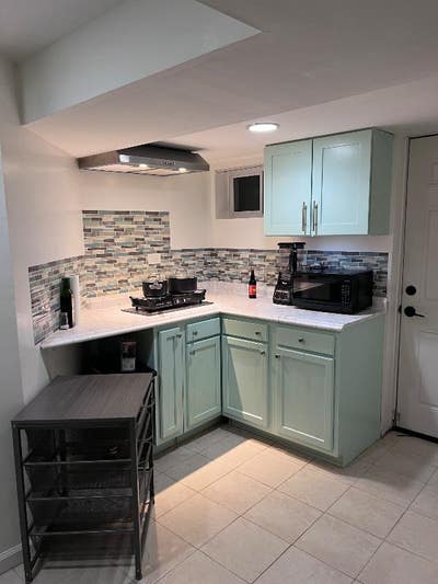 Charming 1BRBA Basement Unit with Private Entrance Main Photo