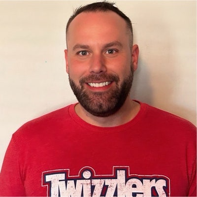 Looking for a room to rent for my work address. Main Photo