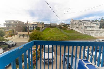 Ocean view! Main Photo