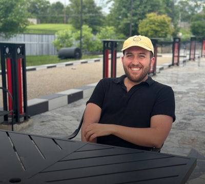 Room wanted in Los Angeles, CA Main Photo