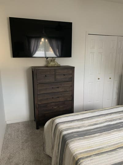 Large home clean and respectful. Main Photo