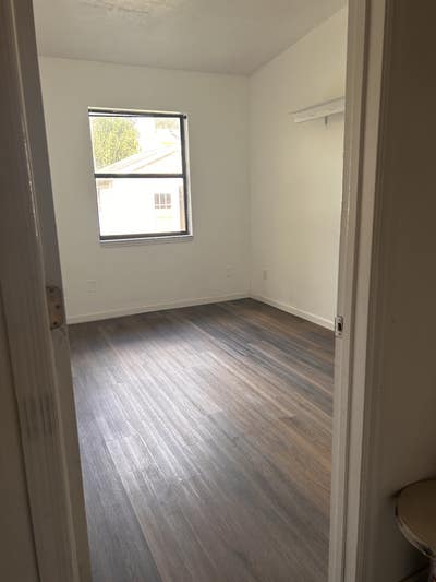 Private room in shared household  Main Photo