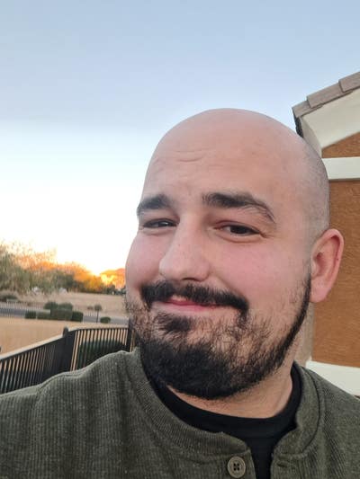 I am a professional male aged 27. I am availa... Main Photo