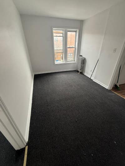 30 Minutes to Manhattansunnyspaciousnewly renovate Main Photo