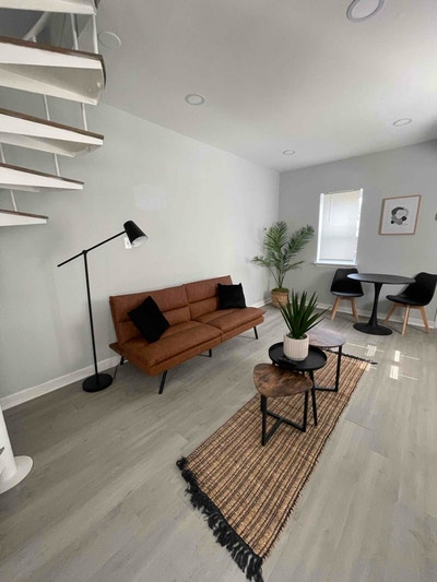 Newly Renovated _story 1 Bedroom Apt Main Photo