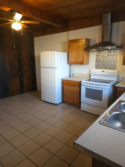 Cozy 1 Bed 1 Bath Apartment in Yuma | Available no Main Photo
