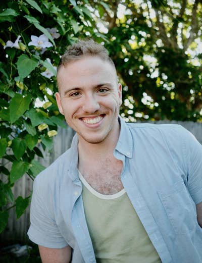 Moving back home  Main Photo