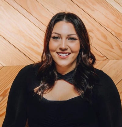 I am a professional female aged 29. I am avai... Main Photo