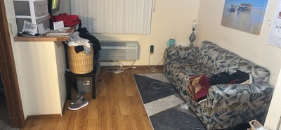 Living Space Available  Main Photo