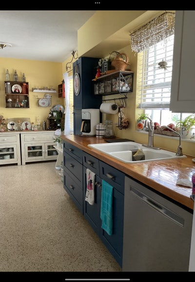 2 private rooms available Main Photo