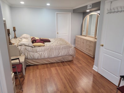 Large Basement Unit Available  Main Photo