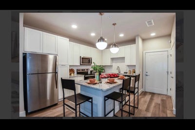 Private Room for Rent – Shared Bathroom Main Photo