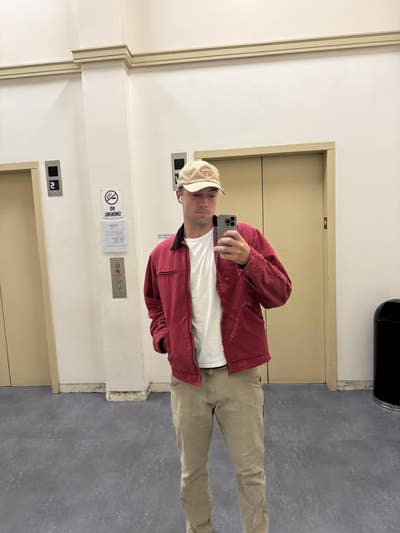 I am a male aged 23. Wanting to move in by th... Main Photo