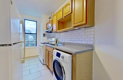 Massive Rooms @Bargain $ - 5Br /1Ba  W&D - Feb Main Photo