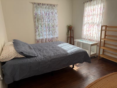 Room in Mission Hills Main Photo