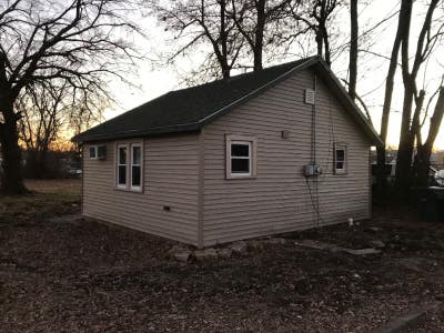 Charming 1BRBA Single_Family Home in Harrisonville Main Photo