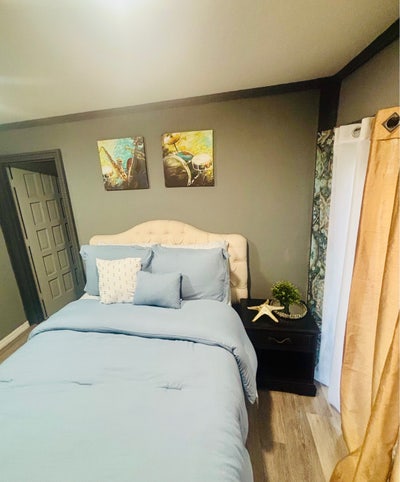 Room For Rent Main Photo