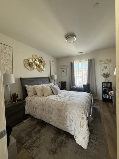 Private Room Private Bath in Lake Forest  Main Photo