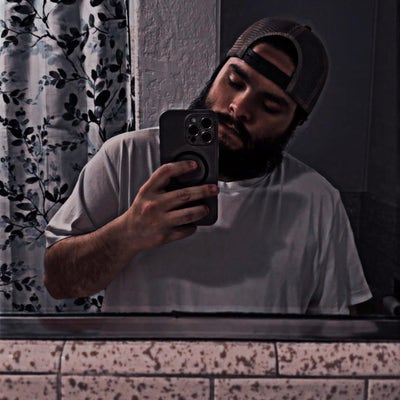 $1000 Budget, Male Roommate, Move In Soon Main Photo