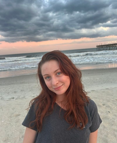 I’m 25 and moving to CLT soon. Clean, respe... Main Photo