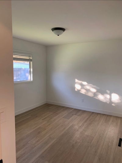 Private room in 3 bedroom available February 1st!  Main Photo