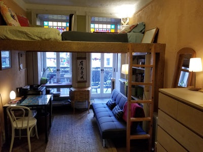 Cozy Loft bedroom with private bathroom  Main Photo