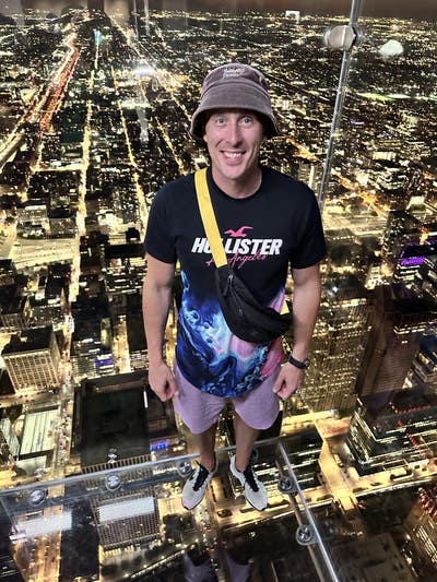 Room wanted in Downtown Miami 	•	Room wanted in Mi Main Photo