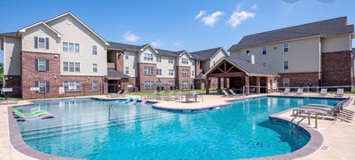 Need Female to Take Over My Lease Asap Main Photo