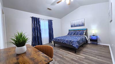 Live in a highend luxury home in Lawrenceville Main Photo