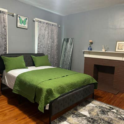 Room _Fully Furnished PRIVATE Room in a Single Fa Main Photo