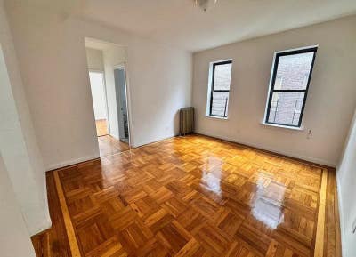 Charming Renovated  Bronx _Bedroom Apartment  Main Photo