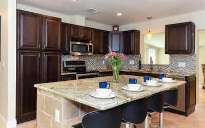 Sarasota and Manatee County rooms available  Main Photo