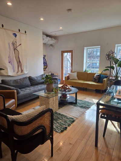 2 Furnished Room Available l Month to Month Main Photo