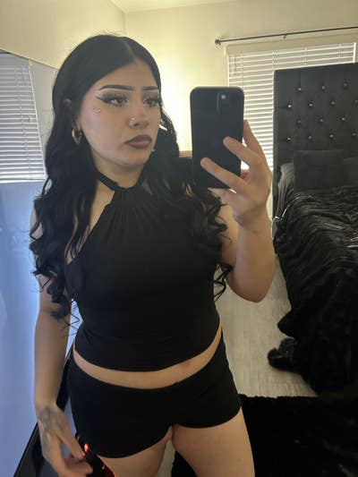 Budget $1000, Female, 18 to 25, Ready Now Main Photo