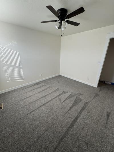 Unfurnished room available  Main Photo