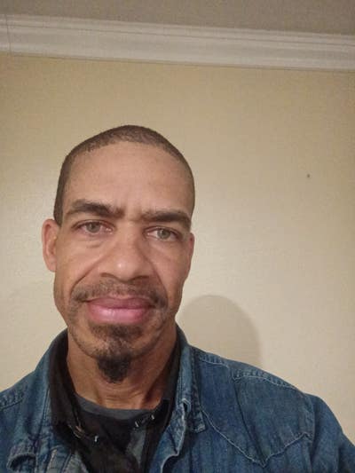 $750 Budget, Male, 47, Ready To Move In Main Photo