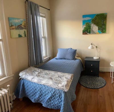 Bright, Sunny, Quiet Room in Woodhaven  Main Photo