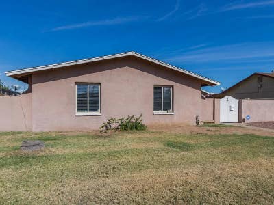 Charming private Room with shared bathroom and co Main Photo