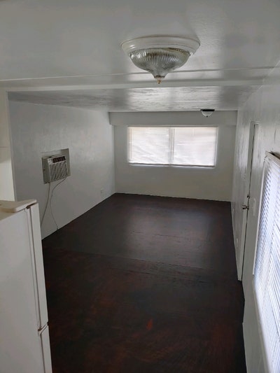 Mobile Home Main Photo