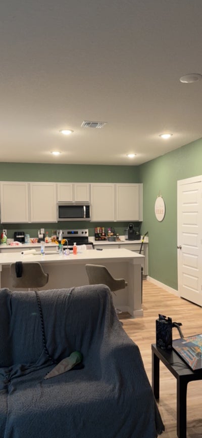 Room for rent with shared bathroom  Main Photo