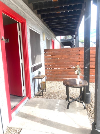 Looking for a roommate downtown Phx  Main Photo