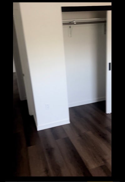 One room available in Townhouse Main Photo